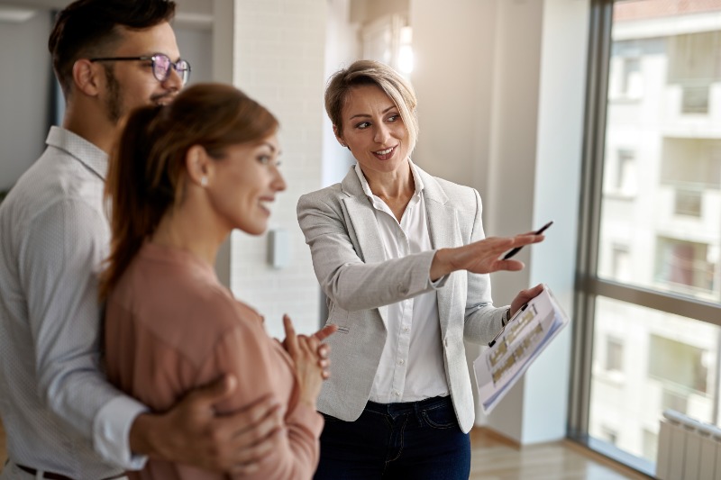 Découvrir le fonctionnement des agences immobilières : guide complet
