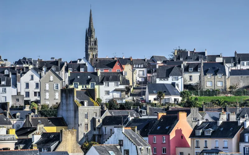 Anticiper les travaux de toiture en copropriété